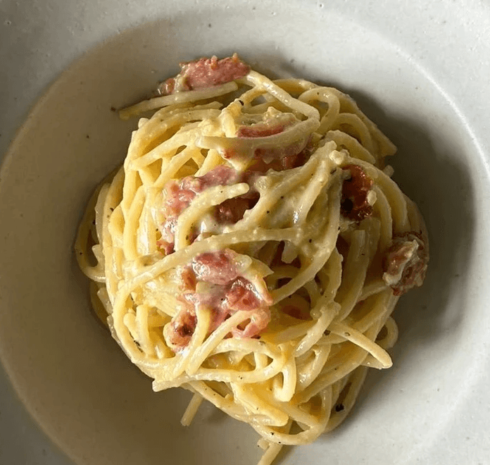 Carbonara dish